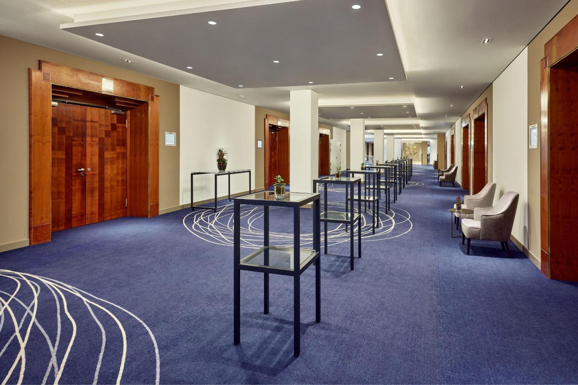 The Westin Grand Frankfurt Ξενοδοχείο Φραγκφούρτη Εξωτερικό φωτογραφία