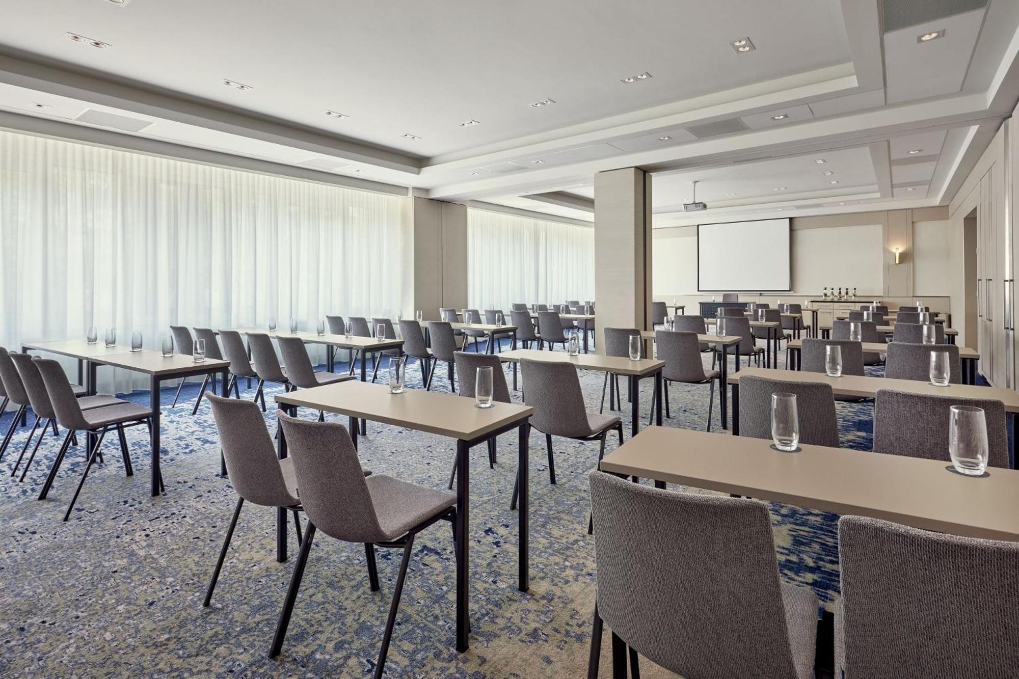 The Westin Grand Frankfurt Ξενοδοχείο Φραγκφούρτη Εξωτερικό φωτογραφία