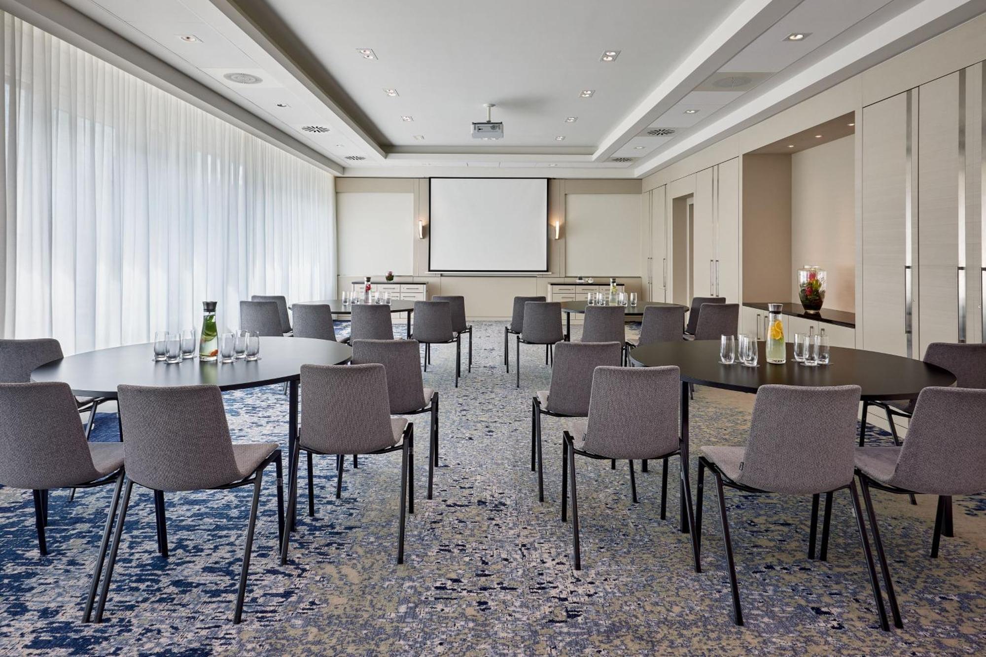 The Westin Grand Frankfurt Ξενοδοχείο Φραγκφούρτη Εξωτερικό φωτογραφία