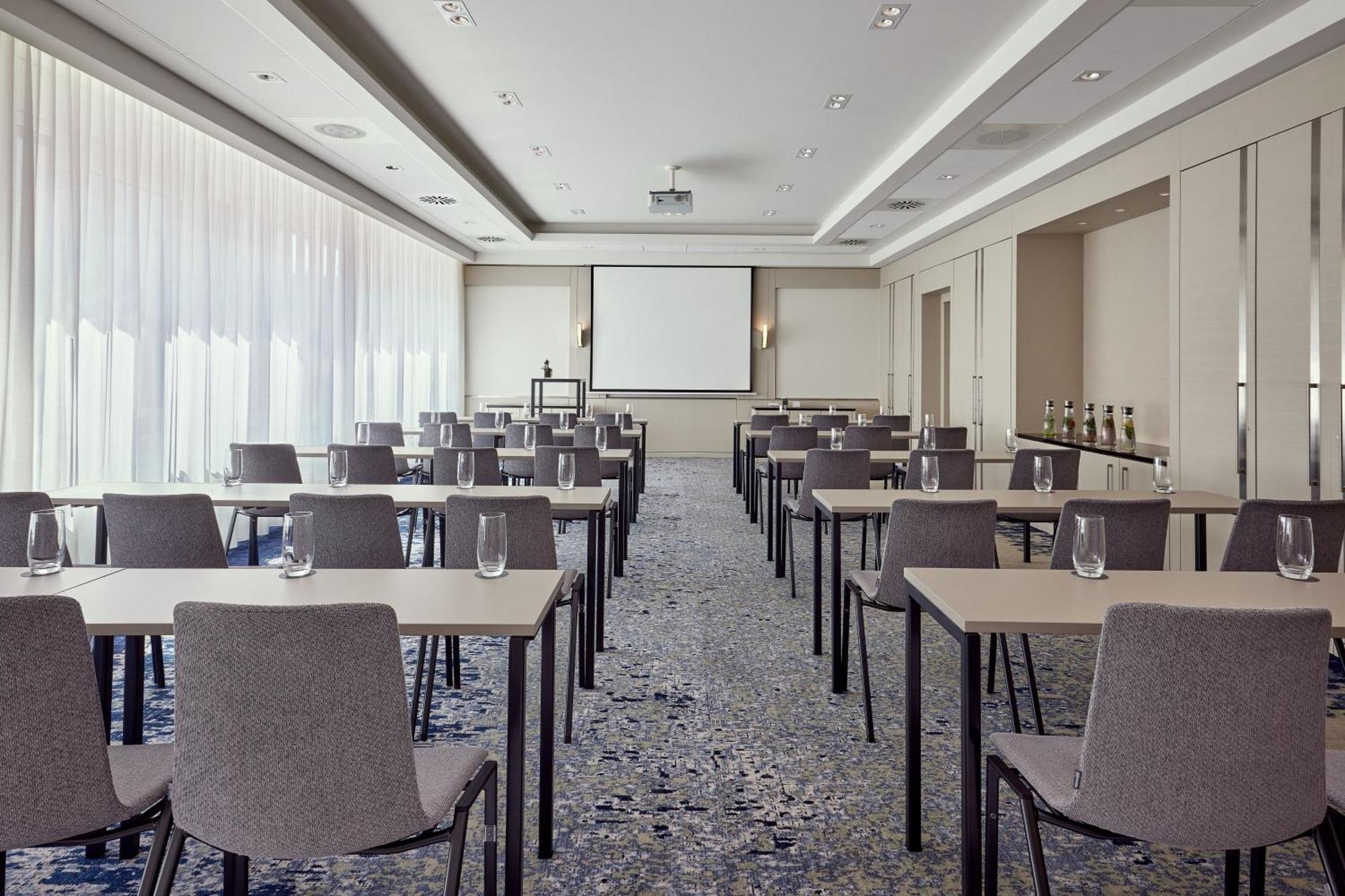 The Westin Grand Frankfurt Ξενοδοχείο Φραγκφούρτη Εξωτερικό φωτογραφία